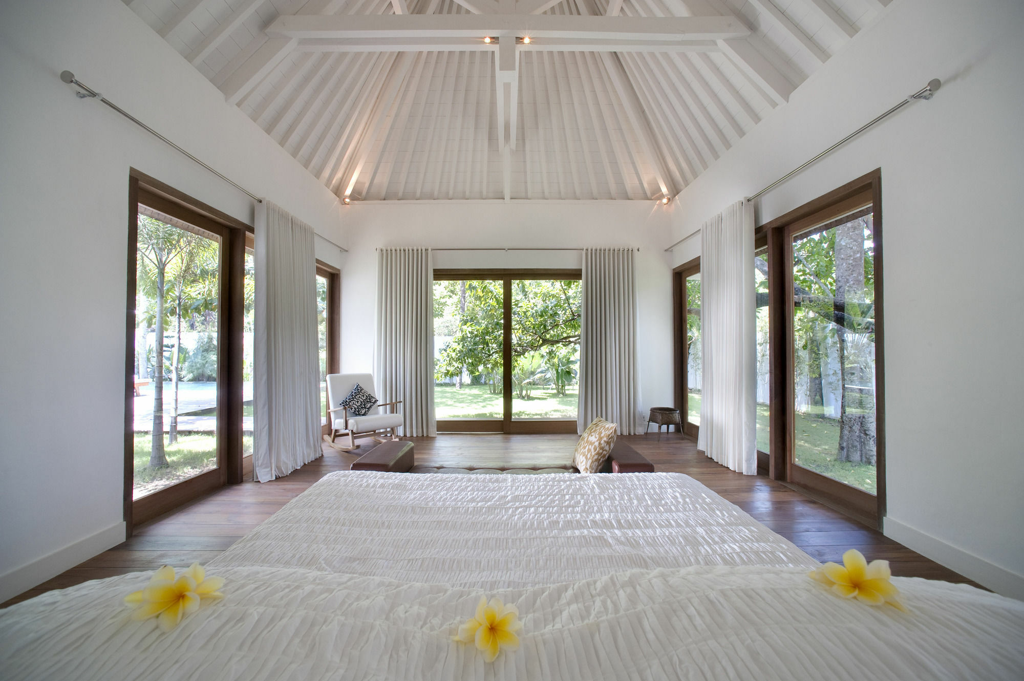 Villa Liola By Exotiq Villa Holidays Seminyak Buitenkant foto